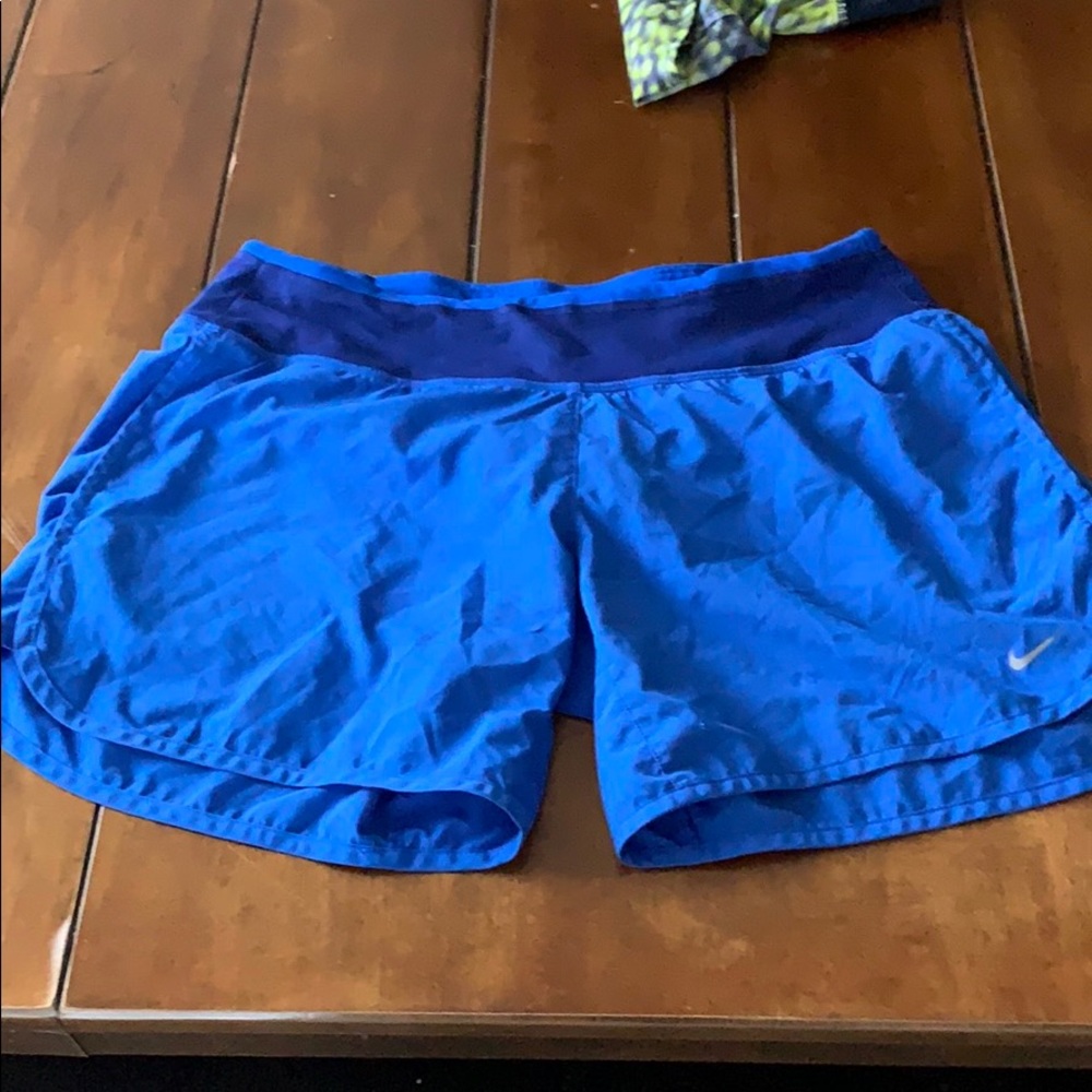 Running shorts